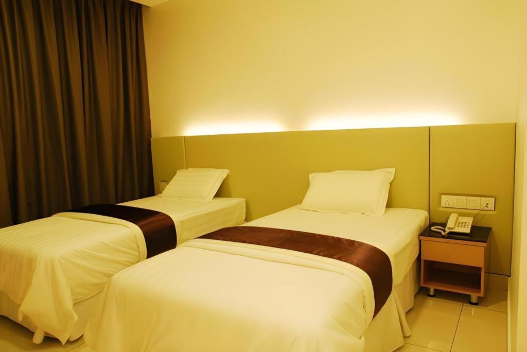 Lf Hotel Tapah Exteriör bild